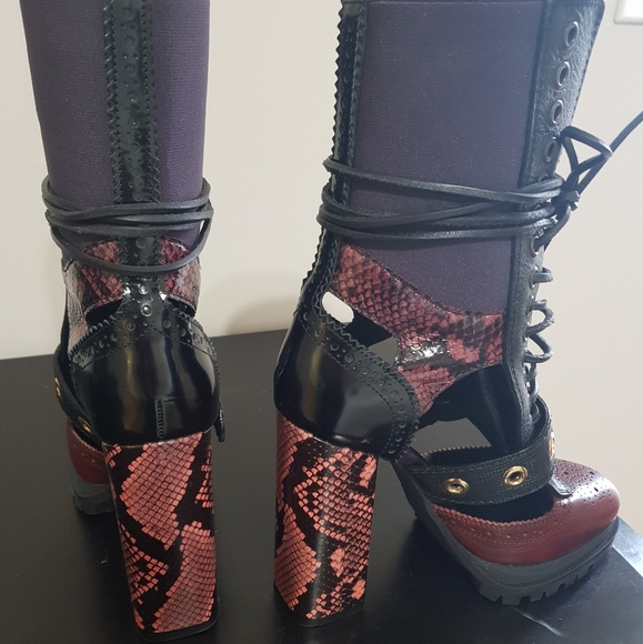 Burberry West Marsh Blk/Garnett pink python skin a - Picture 3 of 8